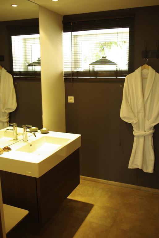 Les Chambres de l'Oustalet Gigondas Chambre photo